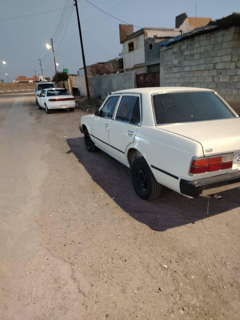 كرونا موديل ٨١ بدون صبخ بدون شواصي رقم صلاح الدين مشروع وطني وبيها بطاقه بانزين
***********
السعر ٤٥ وبيها مجال

