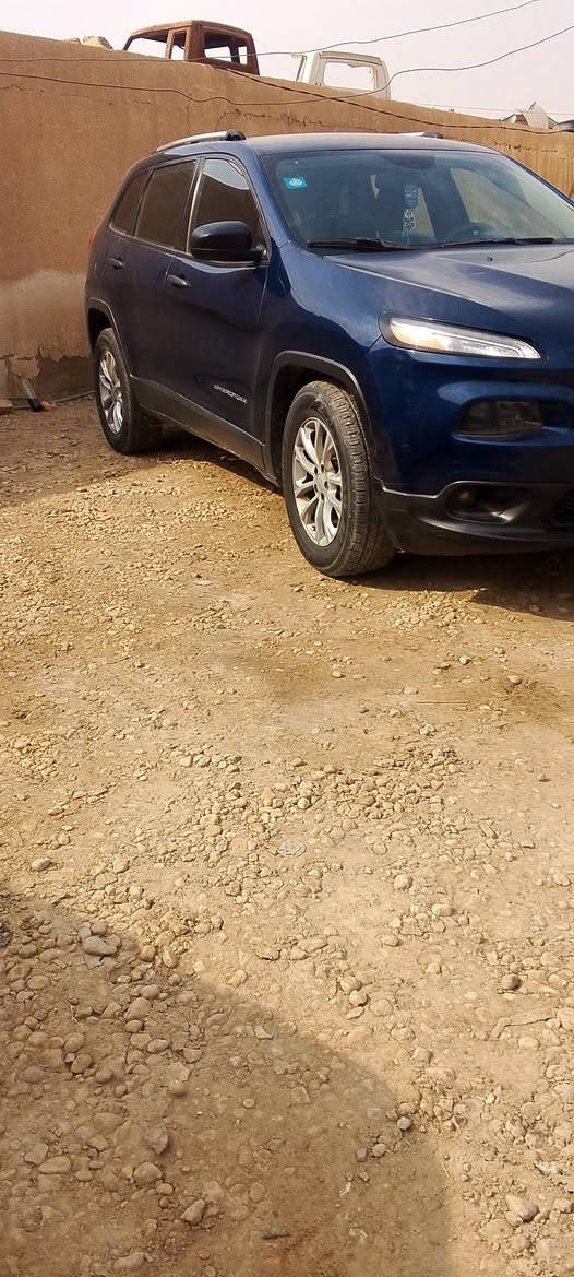 جيب بزون • ٢٠١٨ • قطعه وحده