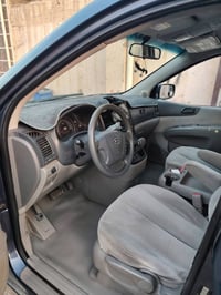 مراوس • هندي • سيارة