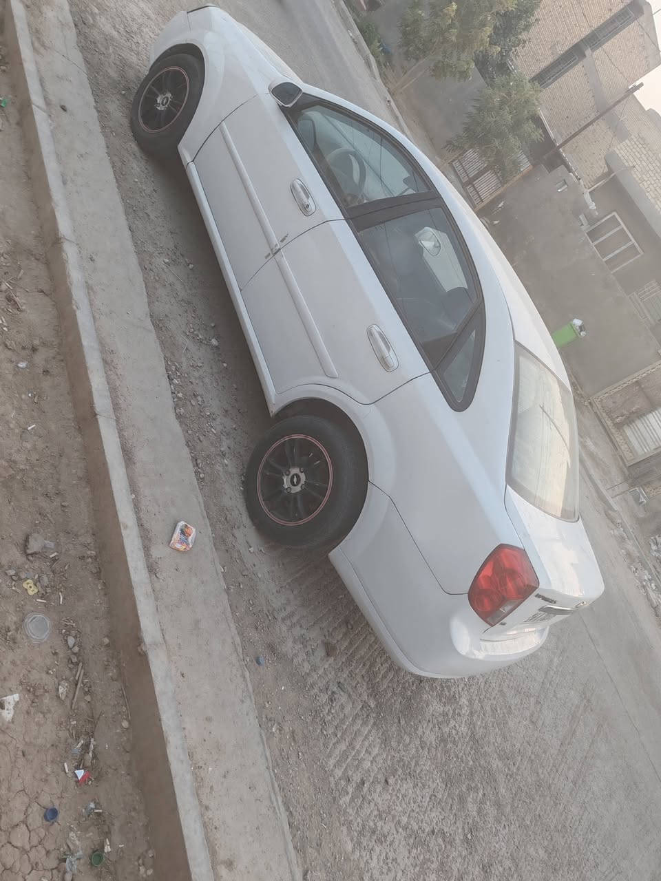 اوبتره 
موديل 2011
رقم بصره عندي وكاله عامه بيها تحويل ثاني يوم 
مكينه كايمه ابيع كوم حديد 
تبريد شعال 
السياره جاهزه بس المكينه كايمه 
العنوان الكوت زين القوس 
+السعر 55 وبيها مجال بسيط 
الاستفسار ***********
