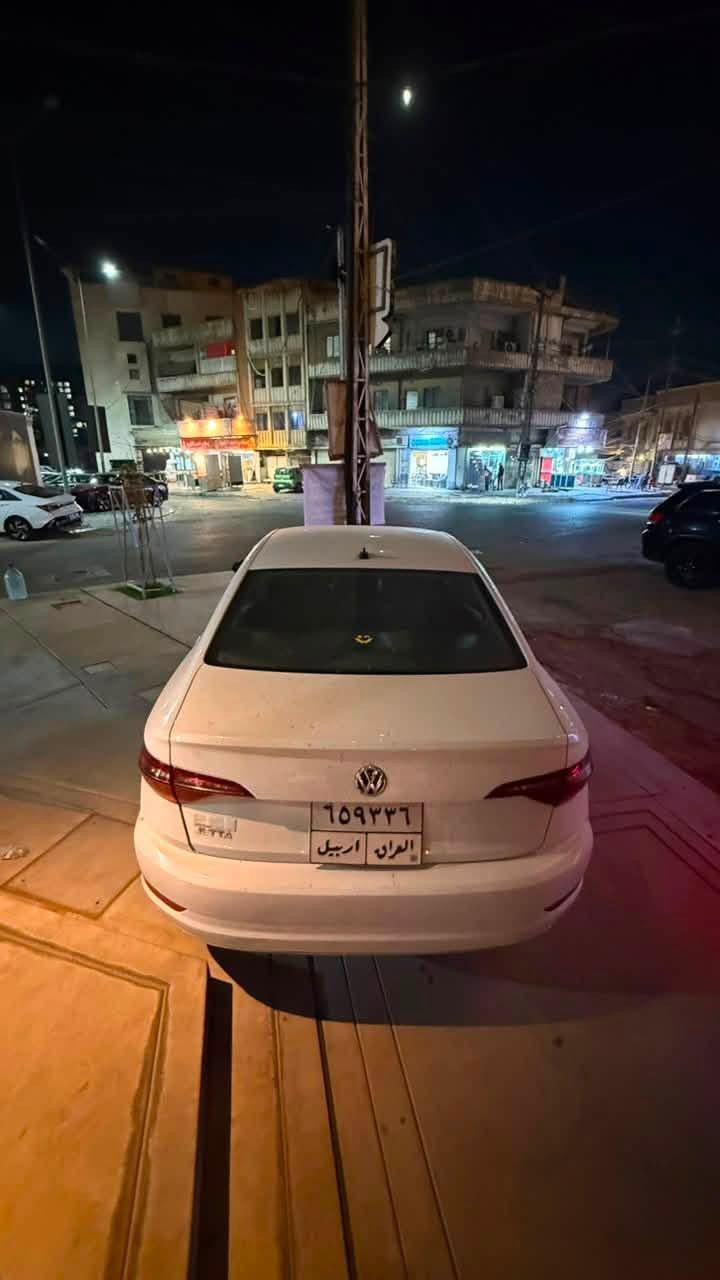 جيتا c 
ماشية ١٦٠ 
شبه نضيفة 
محرك كير كلشي سليم وشغال ١٠٠٪؜
والسونار  موجود بالصور  
والسعر مناسبب جداً
رقم التواصل ***********
