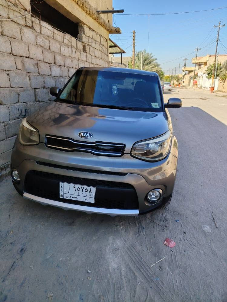 سلام عليكم للبيع كيا صول 2018 وارد امريكي ضرر جاملغ وبنيد سطحي بدون ارباك محرك 2000 gdi السياره جاهزه مابيه اي نقص السعر 119 وبيه مجال مكاني بابل *********** حلة, بابل

نص مكتوب في الصور:
- ٣:٣٥ ٤ stat.vin 5 / 10