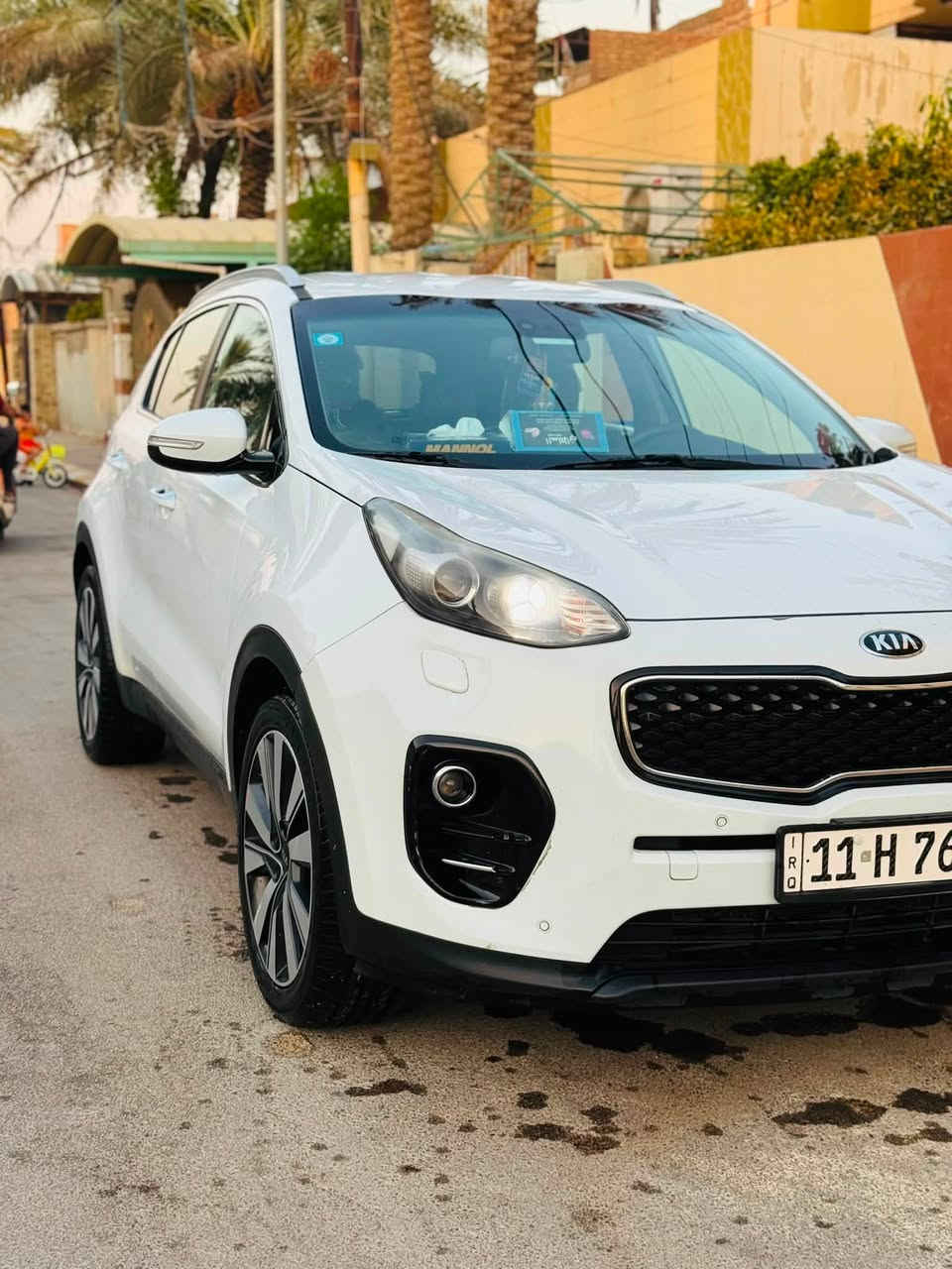 � للبيع كيا سبورتاج 2018 خليجي كويتي
🔹 المرغوب: مكينة 2000 دوش
🔹 بصمة
🔹 كشن كهرباء
🔹 حساسات أمامي وخلفي
🔹 إشارات مرايا
🔹 مرايا شفط
🔹 لايت زينون يصعد وينزل
🔹 تحكم بالسيارة
🔹 السيارة مكفولة وسونارها موجود
🔹 اللون: أبيض
🔹 الدعامية الأمامية مغلفة PPF
🔹 ممشى: 120 ألف كم
🔹 مكينة وكير كفالة

📍 مكان السيارة: صلاح الدين – قضاء الدجيل

💰 السعر: 176 ورقة وقابل للتفاوض

السيارة نظيفة والجاد يتفضل، الفحص للجادين

***********
