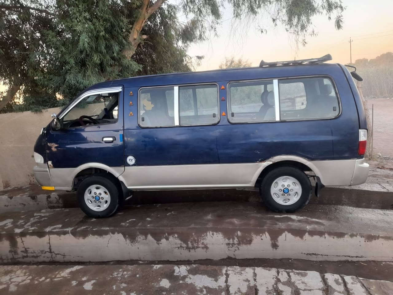 كيا بريجو • ١٩٩٦ • محرك ٢٥٠٠