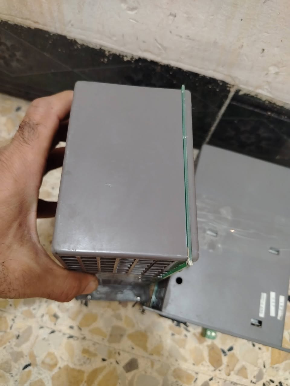 قطعتين • ٤٨فولت • ٣٠٠واط