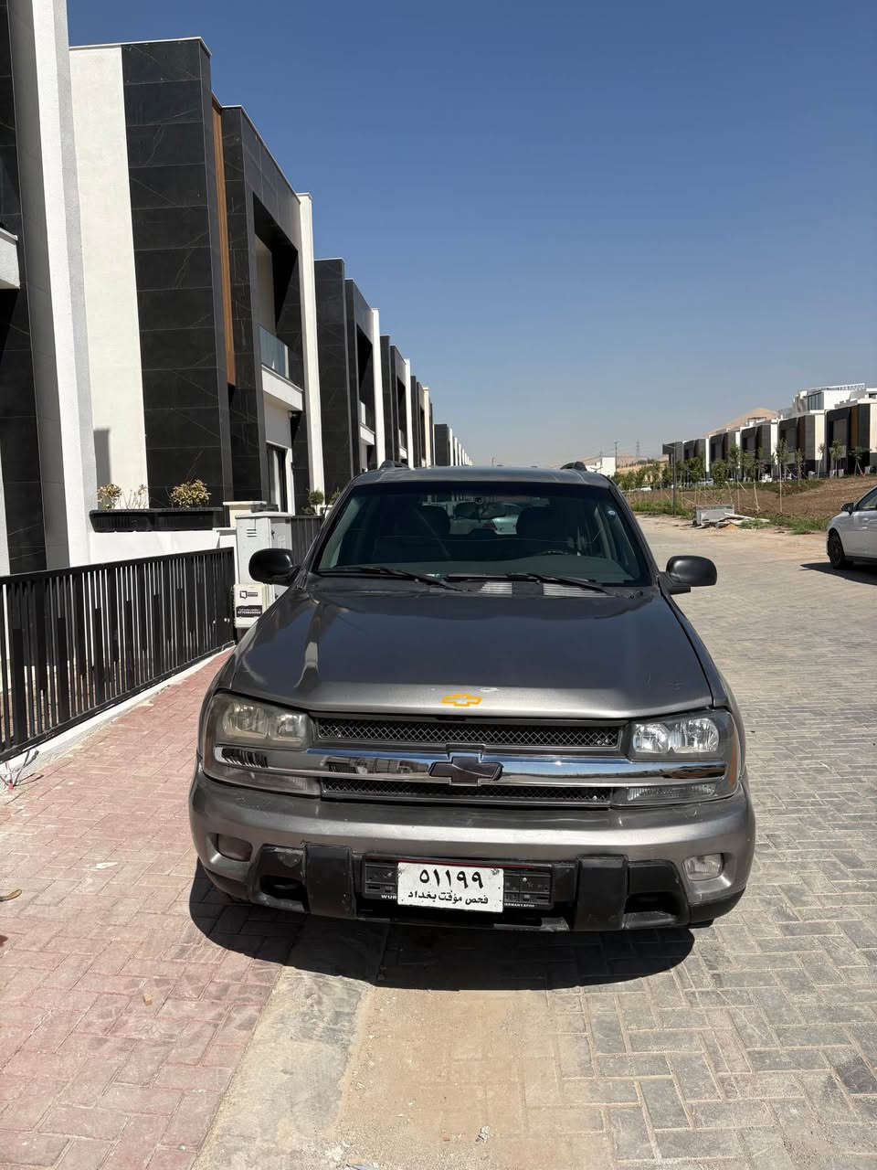 بلايزه ر بو فروشتن موديل ٢٠٠٥  ساغه كودي هه يه كيرو مه كينه به شه رت كتابي مزايده ي له گه لايه نرخي ٣٨ وه ره قه و  مه جال *********** السليمانية, العراق
