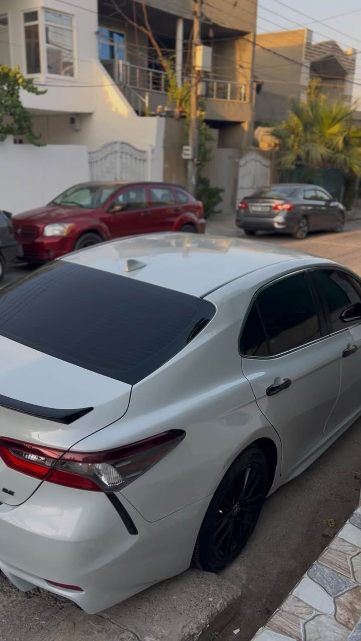Toyota camry SE haybred 2024 range smok سیارەکە زۆر بێ حەیبوو بێ کێشەیە لێدران ٣بارجە هەیە فول مواسەفاتە بەس سلایت نیە هەمووشتی نوێە هەتاا 2029. نرخی 184وررقەو مەجالی بەسیت  .رەقەم تەلەفۆن ***********
