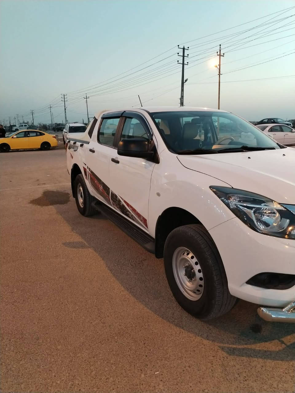 مازدا BT_50 بيكم للبيع
ياباني اصل موديل ٢٠٢٠ وضع الشركة كير عادي فورويل دبل اكسل استخدام شخصي 
تخم تاير مكفولة كفاله عامه ماشية ٦٩٠٠٠حقيقي
واسط كوت للاستفسار الاتصال على الرقم ***********
