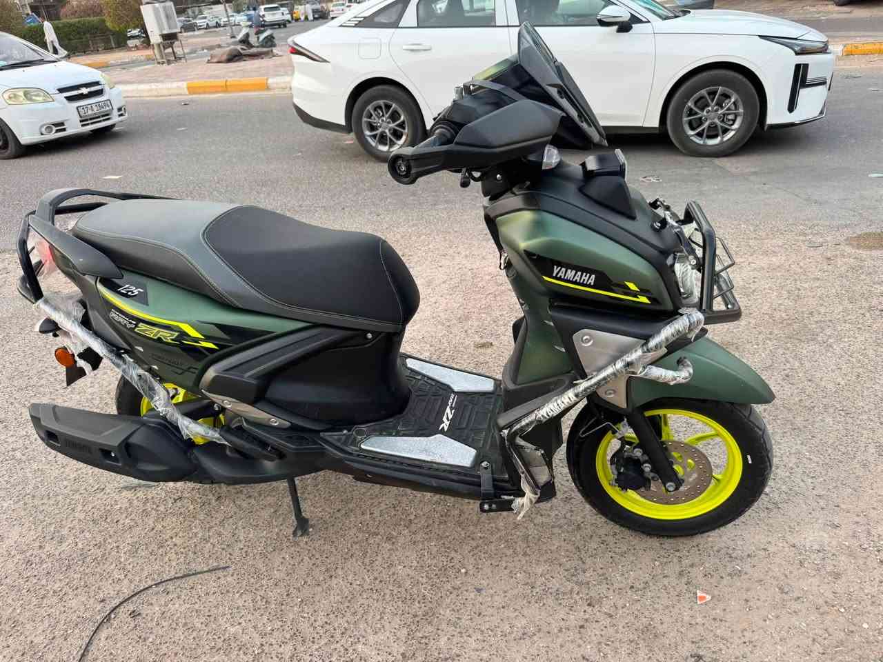 دراجه zr25جديده ماشيه ٤الاف العنوان سماوه 
للاستفسار ***********

