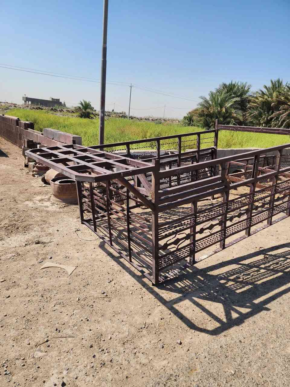 محجر نضيف وفول
حديد فول
سعره ٢٠٠ بي مجال 
مكاني واسط الشحيميه قريه ٣
***********وتساب
