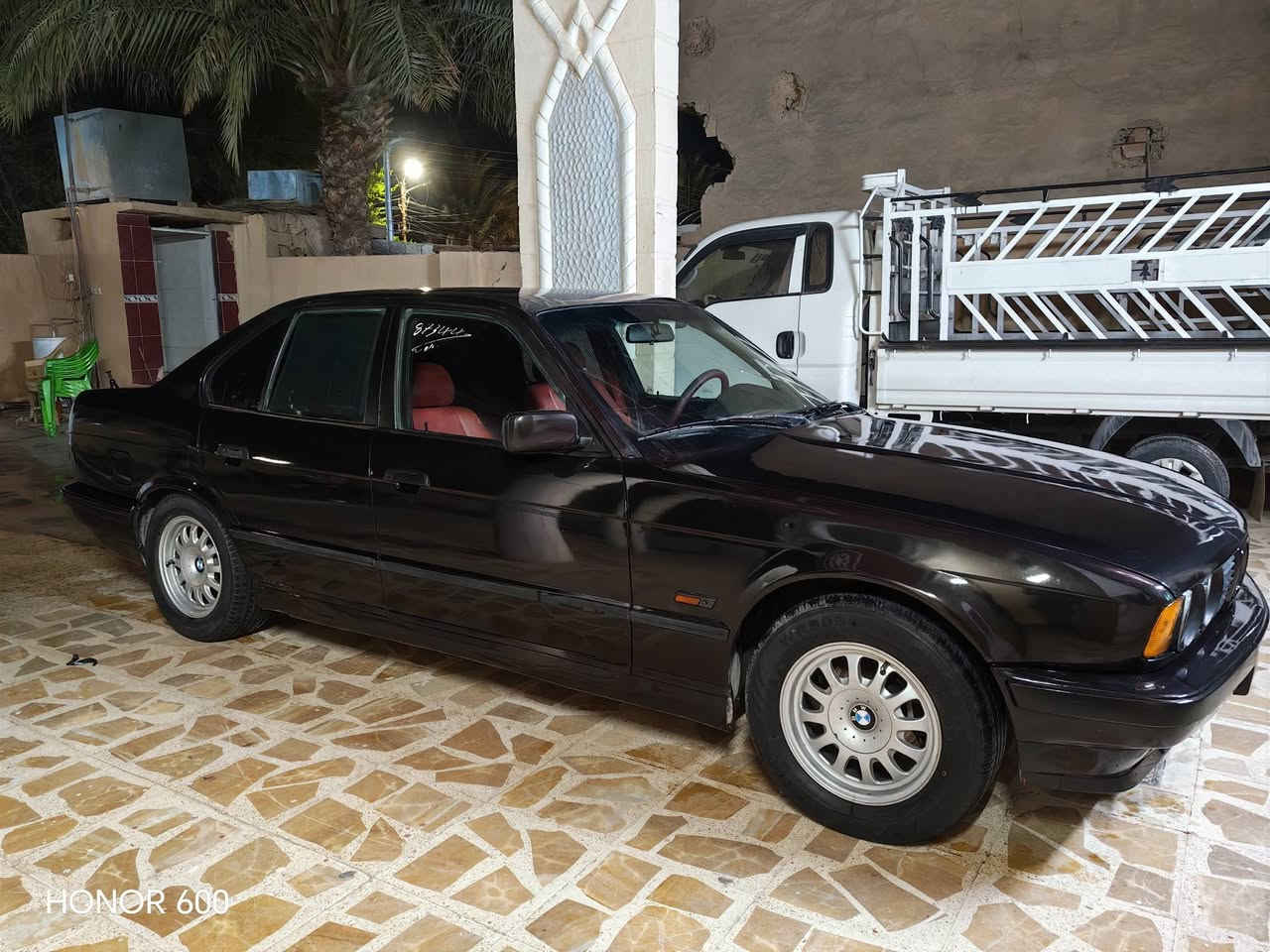بي ام ٥٢٠ • اوتو • رقم نينوى