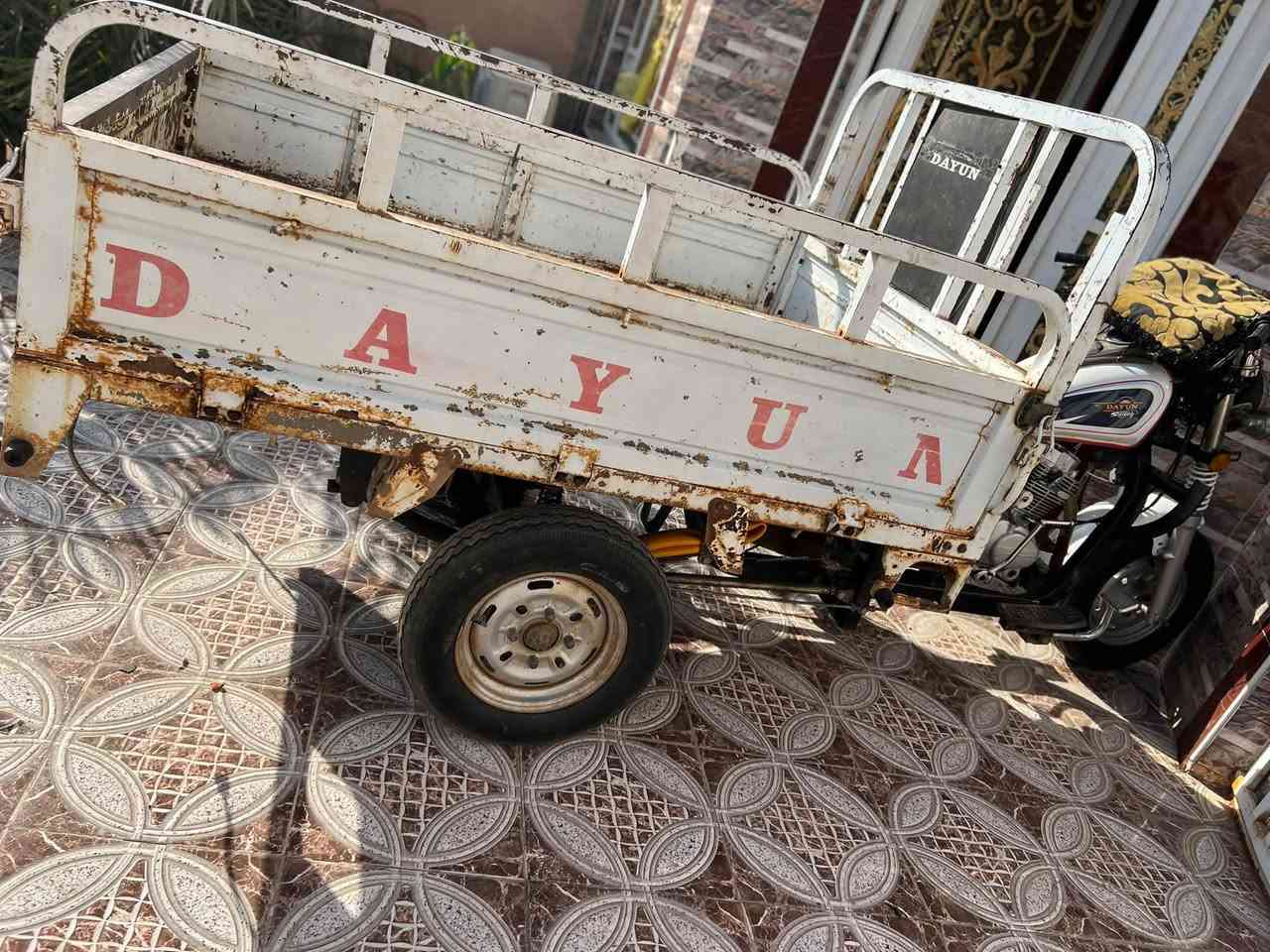 السلام عليكم ستوته للبيع مديل 21مكينه ناعمه تخبل مفتوحه فقط بوشه ستوته جاهزه عل وضع الشركه السعر 1700وبيه مجال حك الجيه البدي مابي قطرة خياس بس زنجار 
***********
المكان سوق الشيوخ
