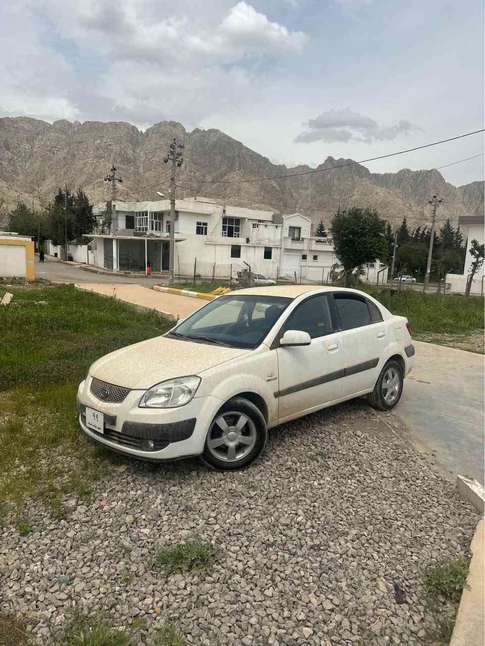 Kia reo 2006 
کیا ڕیۆ. هەموو گیانی بە شەرت کۆدی بە ناوی خۆمە.  دەفرۆشم سەوداش دەکەم.  لە ڕانیە. 
*********** رانية, السليمانية

