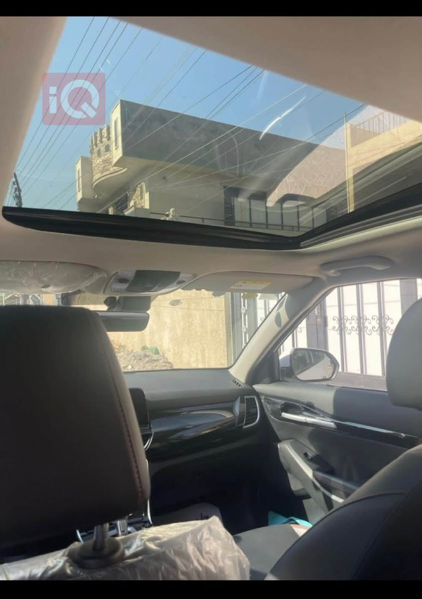 سلتوس 2024 خليجي اربعه سلندر 1500 دبل نوزل 
سيارة جداً نظيفة 
مال جني 
مواصفات والموديل هذا معرف بدون اتفلسف او سوالف بياعه شرايه 
تتصل او تجي اتكلب السيارة وشوف بعينك احسن من سوالف الفيس 
*********** .
