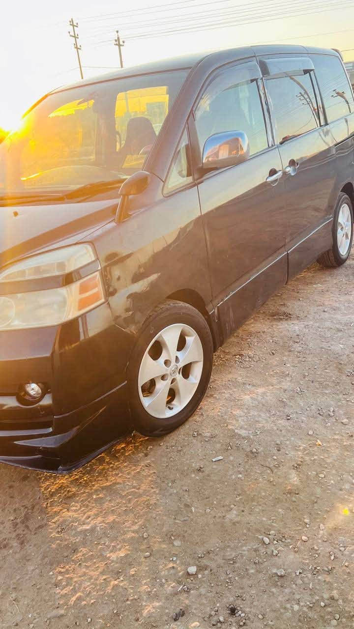 تيوتا ستيشن  ياباني 2006 
 سياره جاهزه من كلشي حداديه 80% تخم تاير مكينه 2000 كير كفاله سياره بأسمي تحويل  
تبريد  خير من الله
بيهه ضربات وطخات  خفيفه مثل ما بين بصوره
مكان السياره ناصريه 
وذا أكو مراوس اراوس 
سعر 80 وبيهه مجال

***********
