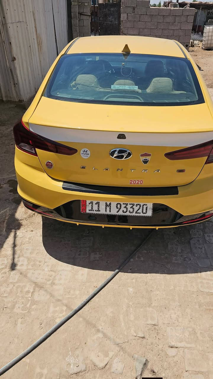 سلام عليكم الانتره 2020 بغداد انكليزي
سياره خير من الله كامله من كل النواحد ونضيفه وتخم تاير جديد
تبريد تدفئه السياره ع وضع الشركه ممفتوح بيها لاكير ولامحرك مكفوله من كلشي عده الي بسونار كدامك تحويل مباشر بسم المشتري من باجر 
السعر 123وبيها مجال 
عنواني بغداد الجسر الفرنسي
***********
***********
