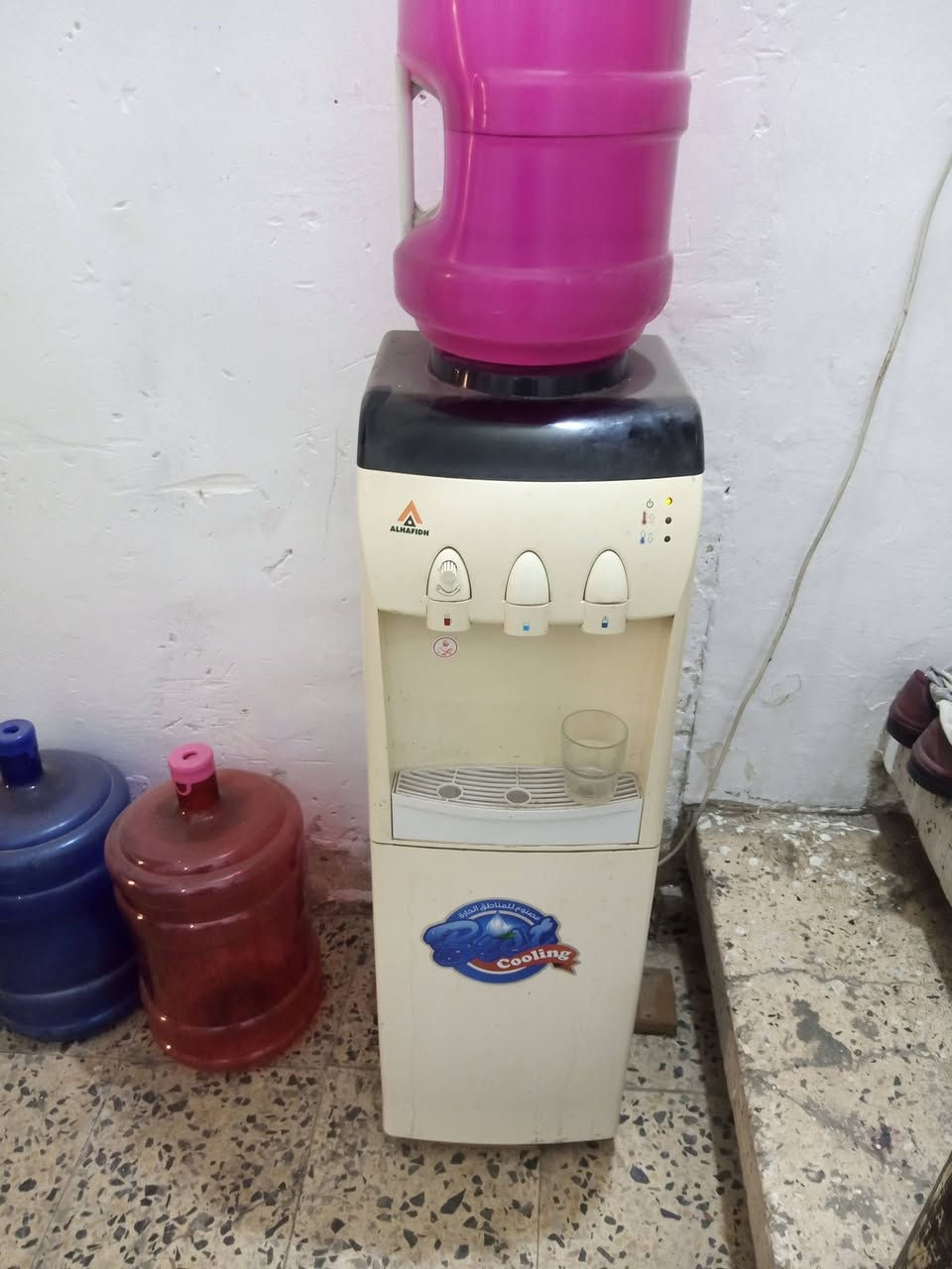 مجمدة كبيرة • براد ماء • بغداد الجديدة