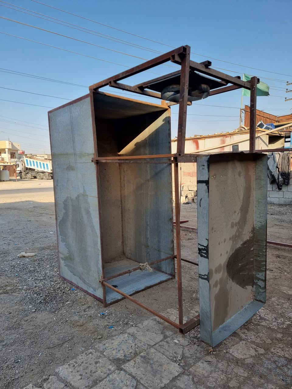 براد مال ماي للبيع جديد حديد ثقيل التواصل على الرقم ***********
