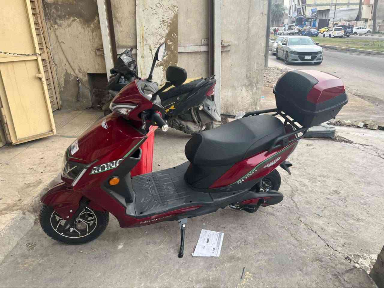 دراجه سكنس شحن
موديل 2025
نضام بصمه وسويج وكارت 
3 سرع سرعه الاقصى 50 
سعر 650 بيها مجال قليل 
***********
