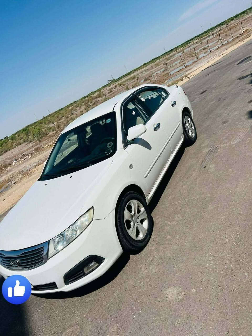 السلام عليكم
كيا اوبتيما 2009 خليجي بسمي 
سياره جهازه كير ومحرك وحداديه تخم تاير 
وكهربائيات وتبريد سياره ماناقصه شي
دواخل عسلي رقمه بصره مكان السياره ناصريه مركز
 ** مكلف بل نشر رقم صاحب سياره للستفسار 
رقم الهاتف :***********
