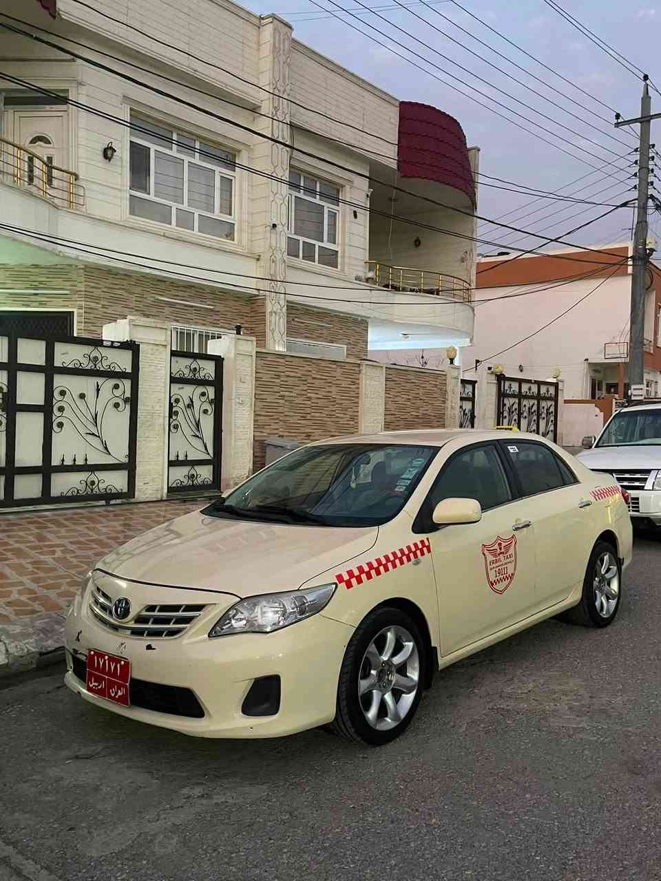 بیکاشۆ ٢٠١٢ بیلادی زەرد بۆ فرۆشتن سەیارەکە هەتا بری جوانە ٤ تایە ویلی نوی لەبنە هەزەی نویە گێرو مەکینەو تەقەو رەقی بەشەرت مەکینە بیلادیە قەپاخیشی نەکرایتوە وەک سبوخ یەک جامرخی پێشەوەی بەس پەمپە ١.٢ جی تەحدیلی هەیە .. ***********   Tb خازی تورکیش پێ وەیە دەرجە یەکە نوێ بەسترایە
