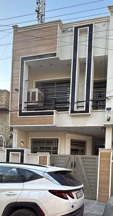 حي الجهاد مربع الديوان • ١٠٠م • ٣ غرف