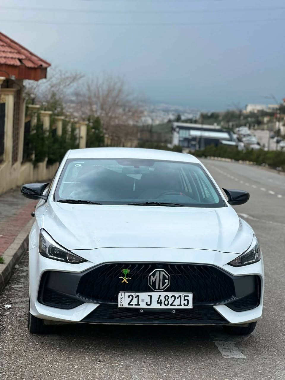 MG GT 2025
گێر عادیە سەیارەکە 
10 هەزار رۆشتوە
رۆنی تازە گۆڕدراوە 
وردە شوختی دەعامی هەیە کەمێ 
هیچی پێوە نیە 
بە ناوی خۆمەوەیە 
نرخی 102 گەلا 
Whats up + Viber 
***********
