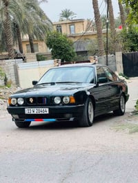 بي ام ٥ • واتساب • تفاوض بسيط