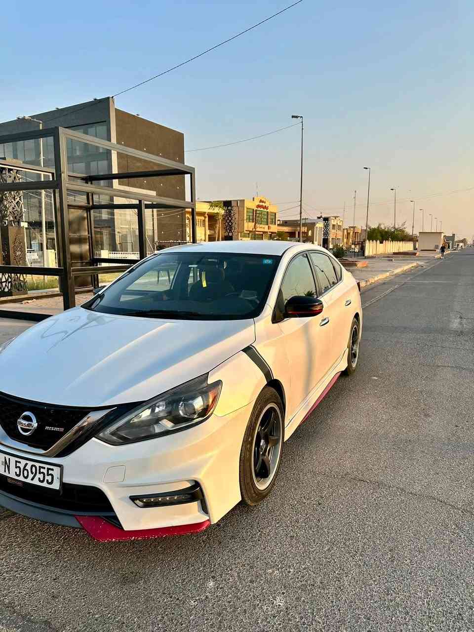 نيسان سنترا نسمو اصل الفئة الرياضيه اعلى شي
موديل ٢٠١٩ 

محرك السيارة 1600 توربوا بقوة 188 حصان✈️

فول مواصفات 

كشنات رياضيه حضن وتدفئه 

داخل كاربون فايبر 

سيارة رياضية قوية سرعة وانطلاقة رهيبه 

ماشية ١٠٨ رقم بغداد تحويل بنفس اليوم سيارة جاهزة من كلشي 

حادثها بس دعاميه خلفيه موضوح بالصور وبيها طخه بالعراق هم منزلها بالصور وبيها اثر حالوب خفيف بالقمارة

السعر المطلوب ١١٢ وبيها مجال قليل 

***********
