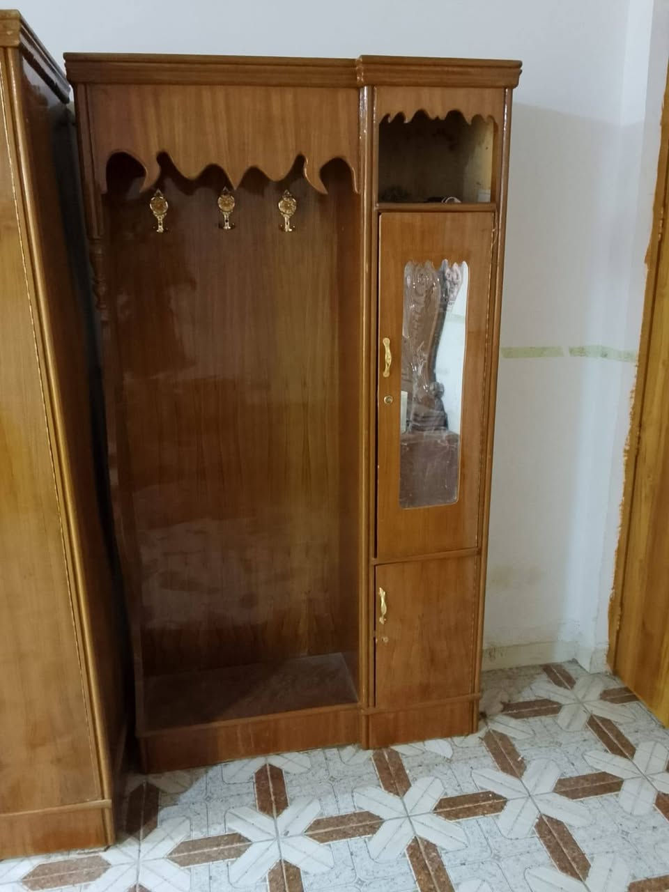 غرفة • للبيع • مساحة صغيرة