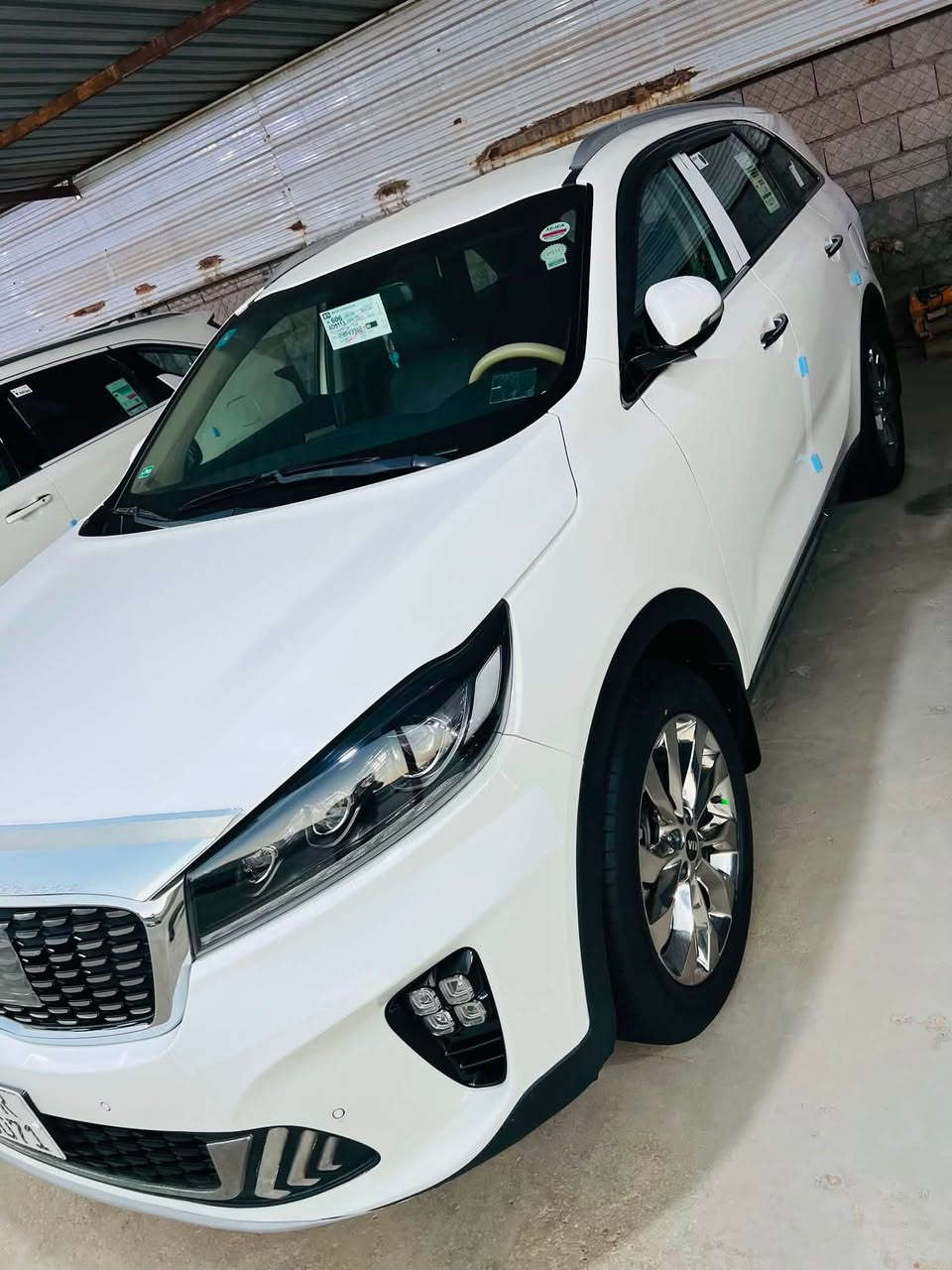 سورنتو خليجي 2020 كفاله عامه محرك V6 ماشية 68 رقم بصرة الجديد السعر 238 وبيه مجال بسيط للشراي كشنات كهرباء جلد بردات خلفية جنطة شفط شاحن وايرلس حساسات مراءة شفط 4 انطمه قياده 7 راكب 3 قطع تبريد شاشه كبيرة الاتصال *********** مكاني بصرة المدينة الهوير
