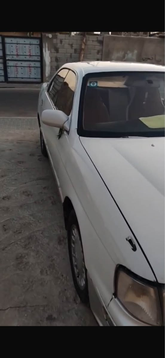 السلام عليكم (مكلف بلنشر) 
بطه للبيع سياره جاهزه نضيفه 
رقم انكليزي بسمي تحويل ثاني يوم
مكينه وكير كفاله 
كفاله كصه ونقل 
حداديه جديده 
تايرات نضاف 
سياره مال جناي نضيفه ومرتبه 
بيها طخات بديها شوف العين 
تبريد عطلان 
السعر 50 وبيها مجال للشراي 
التواصل ( ***********)
0️⃣7️⃣7️⃣3️⃣2️⃣2️⃣4️⃣4️⃣6️⃣5️⃣7️⃣ Singapore
