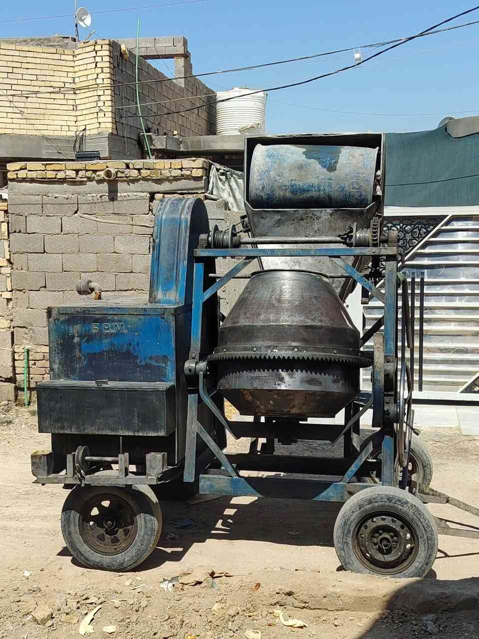 خباطه للبيع جاهزه للشغل ***********
