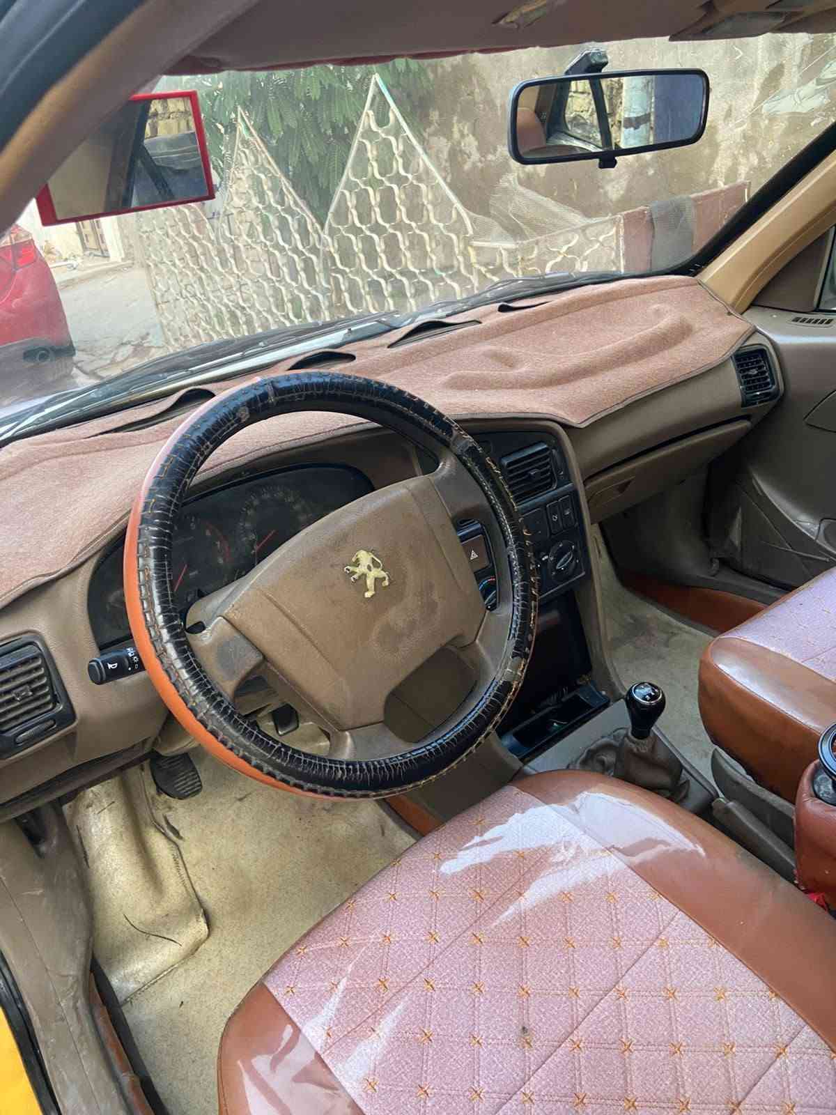 سلام عليكم بيجو ١٣ للبيع فقط بيع سريع  مكينة كير تبريد ثلج تخم تاير حدادية فول مابية اي نقص غرفة مدوشمة سيارة بلادية قطرة صبغ مابية رقم بغداد انكليزي تحويل نفس اليوم مكاني بغداد مدينة الصدر ***********ابو سند المياحي ملاحضة واتساب فقط
