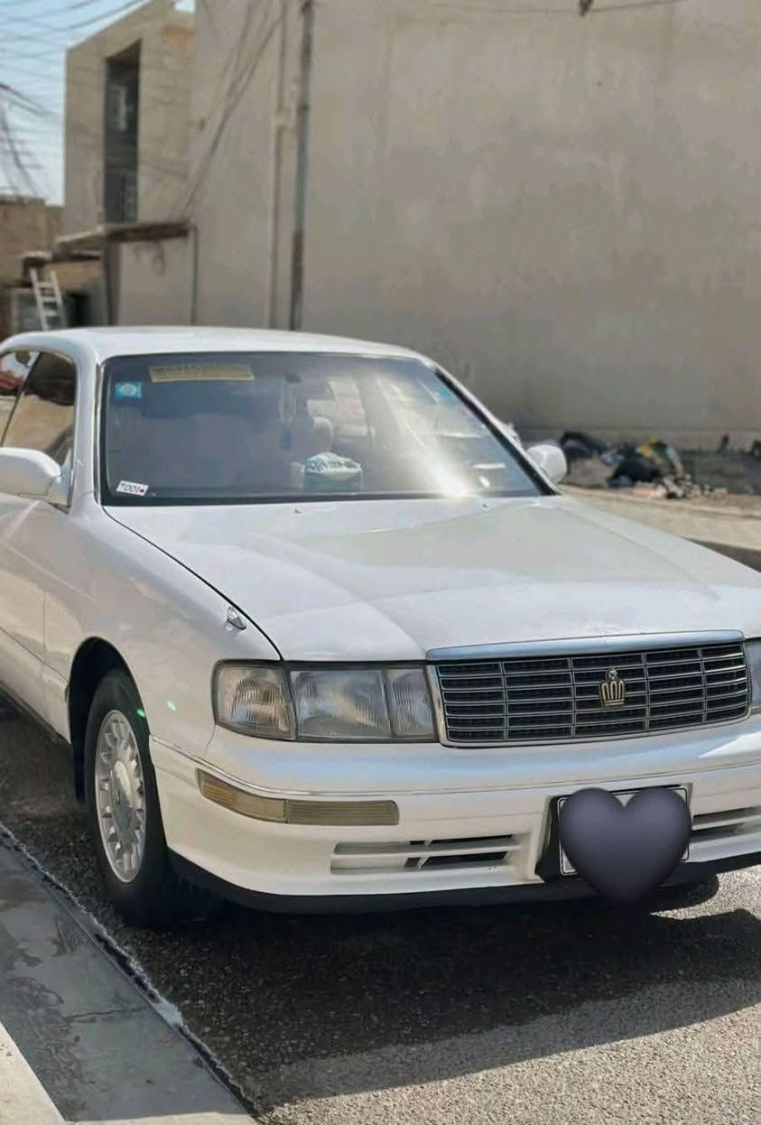 مكلف بالنشر خاص معلق 
سلام عليكم بـطه فصل تحويل ثاني يوم بسم المشتري 
مديل 1994 رقم بصرة الجديد 
تبريد ثلج وياااسويج حدادة جديدة تخم تاير
لايت زنون سيارة نضيفة متعوب علية مال جناي 
ربع ماتخسر علية سيارة حلوة كلش أحلا من الصور كهربايات كلها شغالة رقم انكليزي 
دوشمة جديدة شاشة مضخم مسجل 
كفالة ضربة وكص ونقل جثة والصبغ العام 
محرك vvt. مكينة لاتبخير ولاتنقيص كفالة 
السعر69 وبية مجال بسيط 
المكان بصرة قضاء المدينة. شراي يتصل وبي خير ويدلل. ***********
