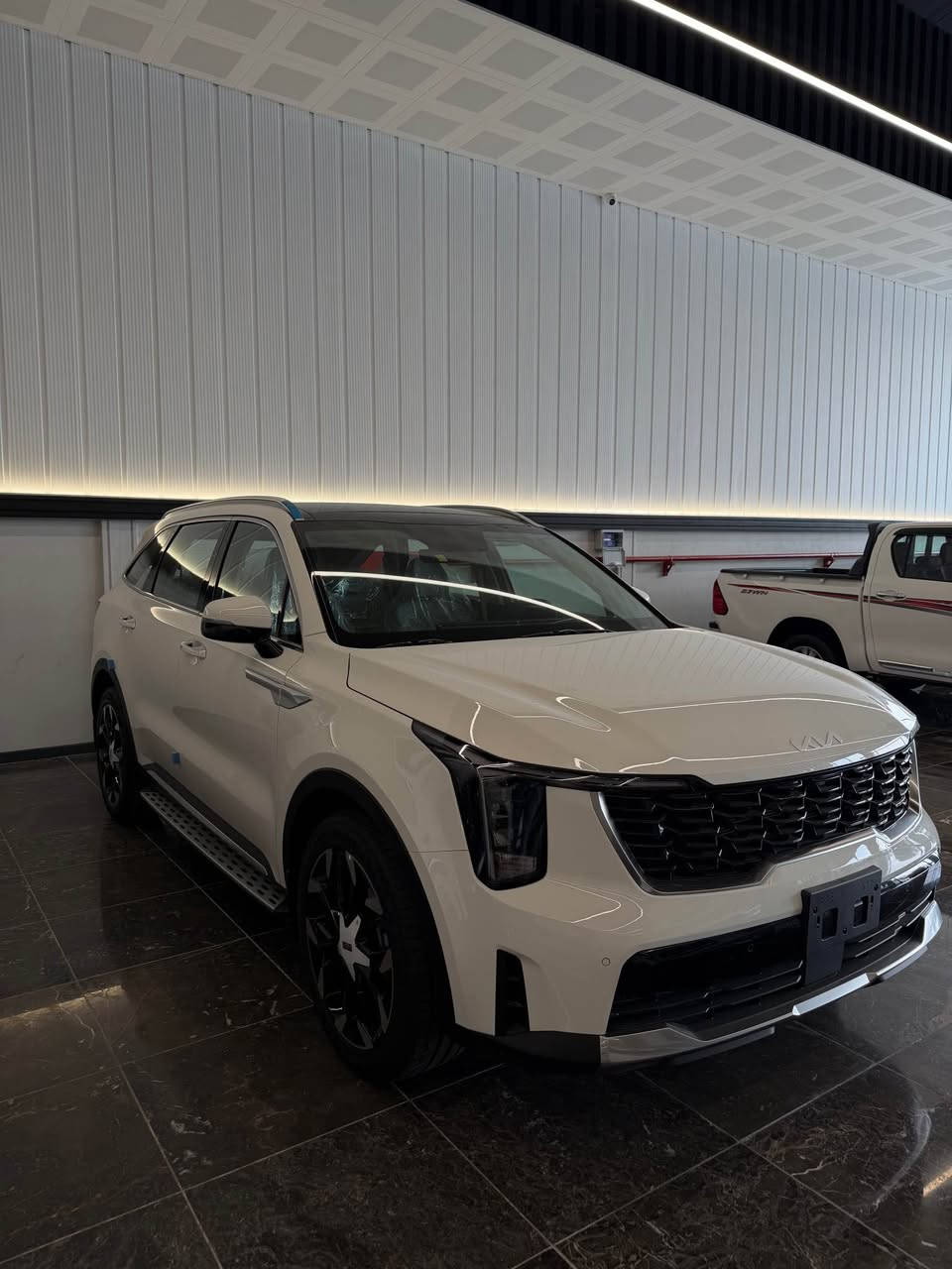 بسم الله الرحمن الرحيم 🧿

كيا سورينتو 2026 / V6 محرك L3.5📦

مواصفات . 

بانوراما 

كشنات كهرباء 

بردات بلادي 

٧ مقاعد مقاعد خلفيه كهربائي 🔴

گير ماوس 🔴

ويل 20 🔴

صندوق شفت 🔴

ئوتو هولد 🔴

بريك كهربائي 🔴

داتاشو 🔴

دوسات 🔴

مكان سيارة سليمانيه معارض الجديدة شركة قمم السليمانيه 

سيارة صفر كيلو متر بيها ضمان شركة NIM خمس سنوات 

مع 4 صيانات مجانيه 

مكان سليمانية معارض الجديدة شركة قمم السليمانية 

***********   📞
*********** 📞

سعر سياره - 332 $ورقه بدون لوحات✅ 
  
سعر سياره - 356 $ورقه مع لوحات ✅ Singapore
