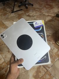 آيباد ١١ برو • ام ٤ • ٢٥٦