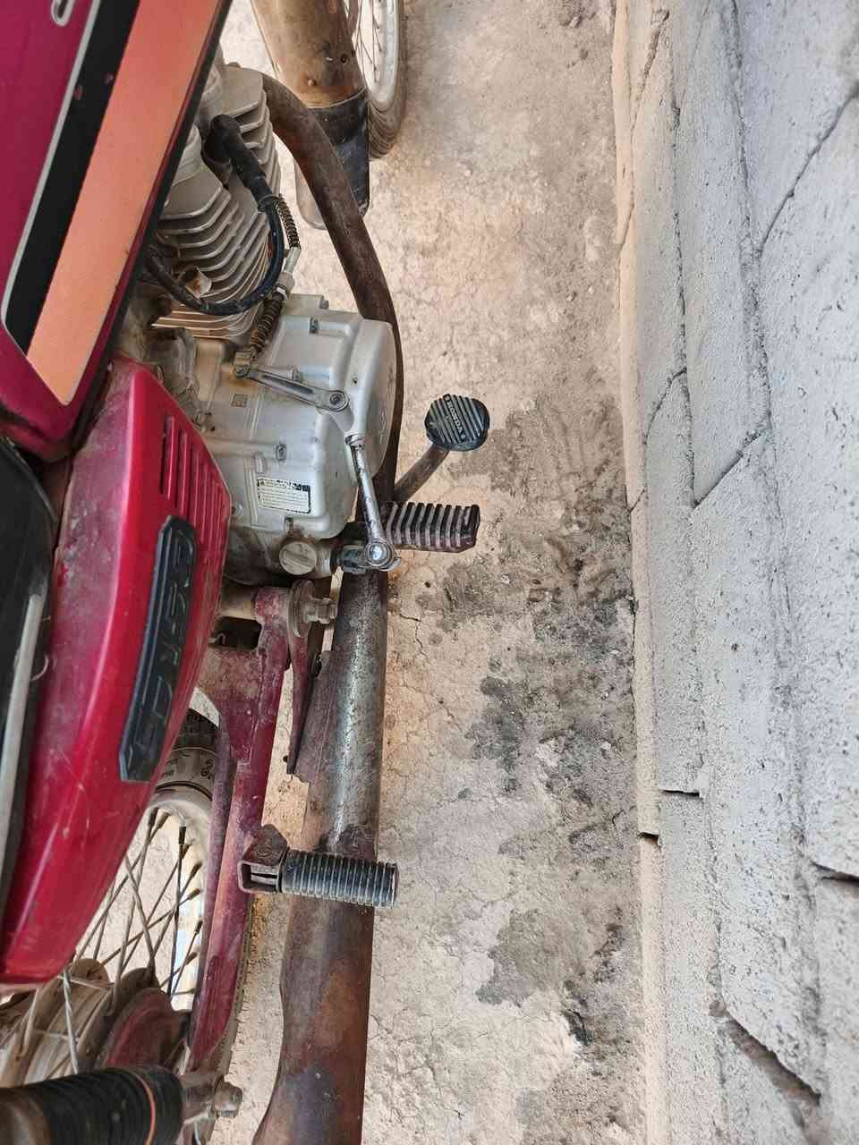 للبيع ارشه محرك نامه شلامجه اصل اوراق استنساخ الدراجه مكفوله ب 350وبيها مجال ***********
