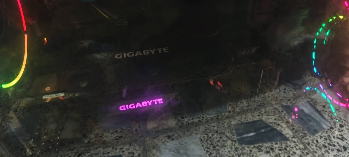 Ram 16 3200 cori 5 10400f
Rtx 2060 super gigabyte rgb3 fan

M2 lixer Gen 3 256

HHD 1tb

Power supply 650 xmatex 

MB b460 gigabyte 

للمراوس فقط مع بلي فايف سلم مكاني بلديات رقمي ***********
