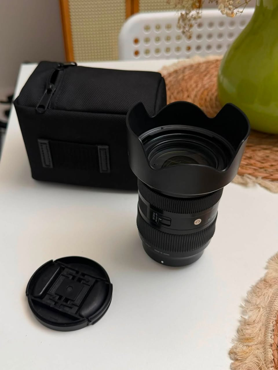 عدسة sigma 28-70 فتحة عدسة 2.8 نظافتها ٩٠ بالميه مابيها اي عيب . 

تواصل على الرقم ***********
