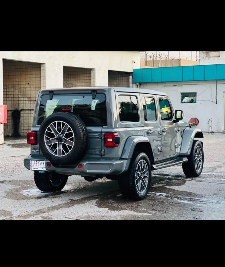 السلام عليكم
رانكلر 2022 4Xe لمتد لون سمنتي وارد امريكي
Jeep Wranaler 4xe Unlimited Sahara Hiah 2022 Gray 2.0L
حجم المكينه : 2000 تيربو + هايبرد + هجين شحن خارجي المسافه المقطوعه : 40 الف ميل 
الضرر: موضح بالصور الايرباك: سليم
#المواصفات
1بنوراما. جلد .
2بصمه .
3تشغيل عن بعد .
4كشافات .
4لايتات. لد .
5لاىتات زنون .
6رادارات. 360 .
7حساسات خلفىه و.بكلايت: لد .
10 شاشه .
11كشنات جلد قرميد .
12دمام. خلفي .
13لو كير .
14هيترات. بالكشنات .
15هيتر بالاستيرن
فول مواصفات 1/1 اعلى مواصفات بالرانكلر
وتساب ***********
