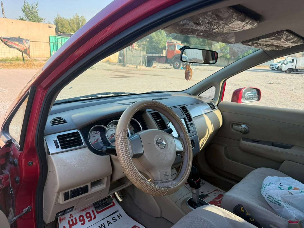 السلام عليكم للبيع نيسان تيدا موديل ٢٠١٠ سيارة كلش مامتعوبة ماشيه فقط ٧٠ الف كيلو فقط بيها صبغ صندوك وباب  جهه عكس السايق  واكو طخ بلجاملغ زرف ابو تكتك طاخها . تبريد بحالة ممتازة كير مكينه مكفولات برغي ممفتوح بيهن . السعر ٦٥ ورقه وبيها مجال  للشراي  للتواصل راسلني خاص او اتصل على الرقم
***********
