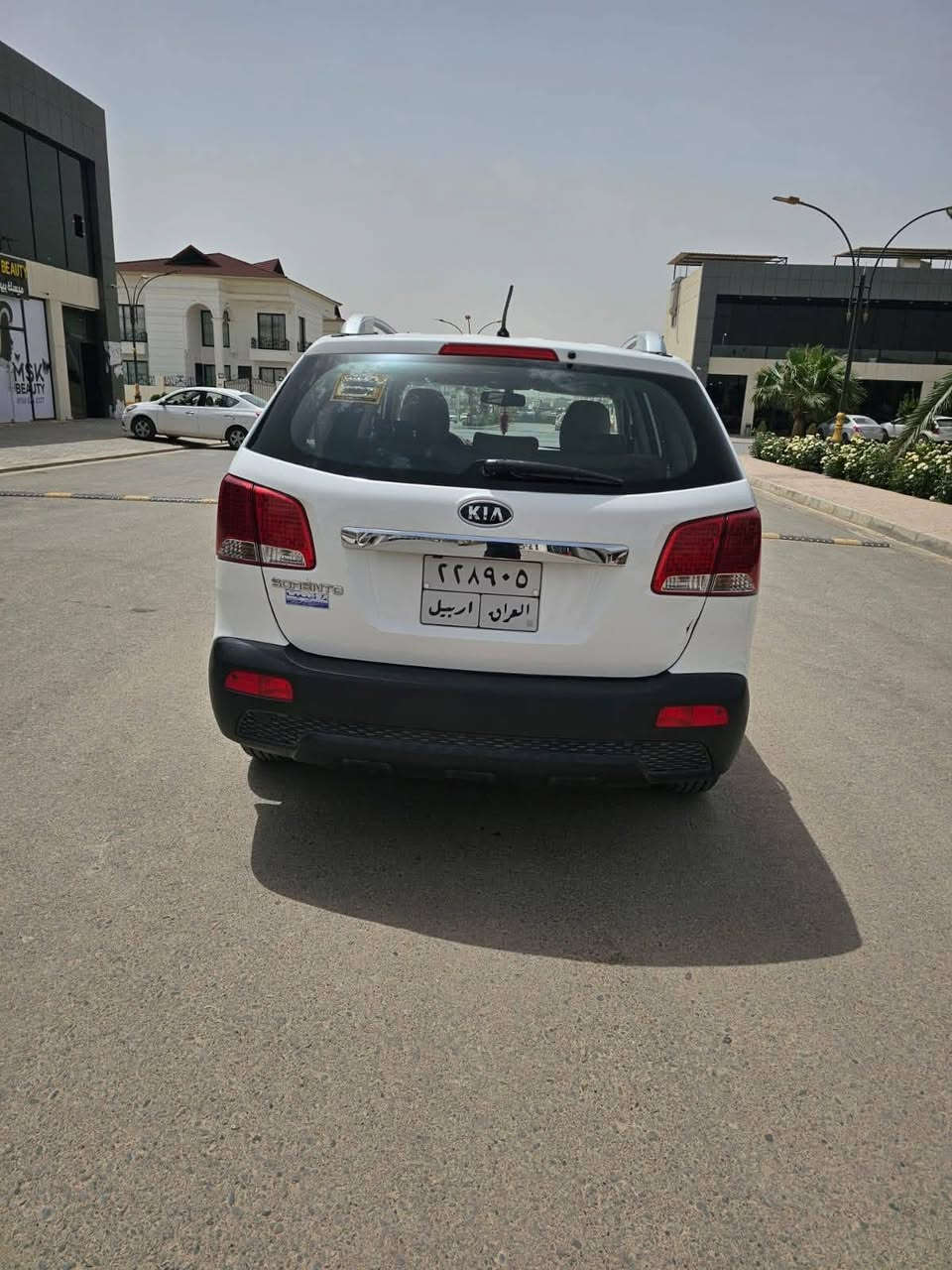 سورنتو موديل ٢٠١٢ وارد خليجي كلين بدون حادث وضربه وصبغ محرك ٢٤٠٠ اربعه سلندر سياره كامله ماناقصهه شي تدفئه تبريد تخم تايرات كله جديد فقط بيهه طخه كلش زغيره موضحه بالصوره رقم اربيل السعر ١٦٠ وبي مجال قليل ***********
