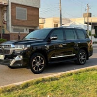 لاندكروزر VXS • ٢٠٢١ • رقم بغداد
