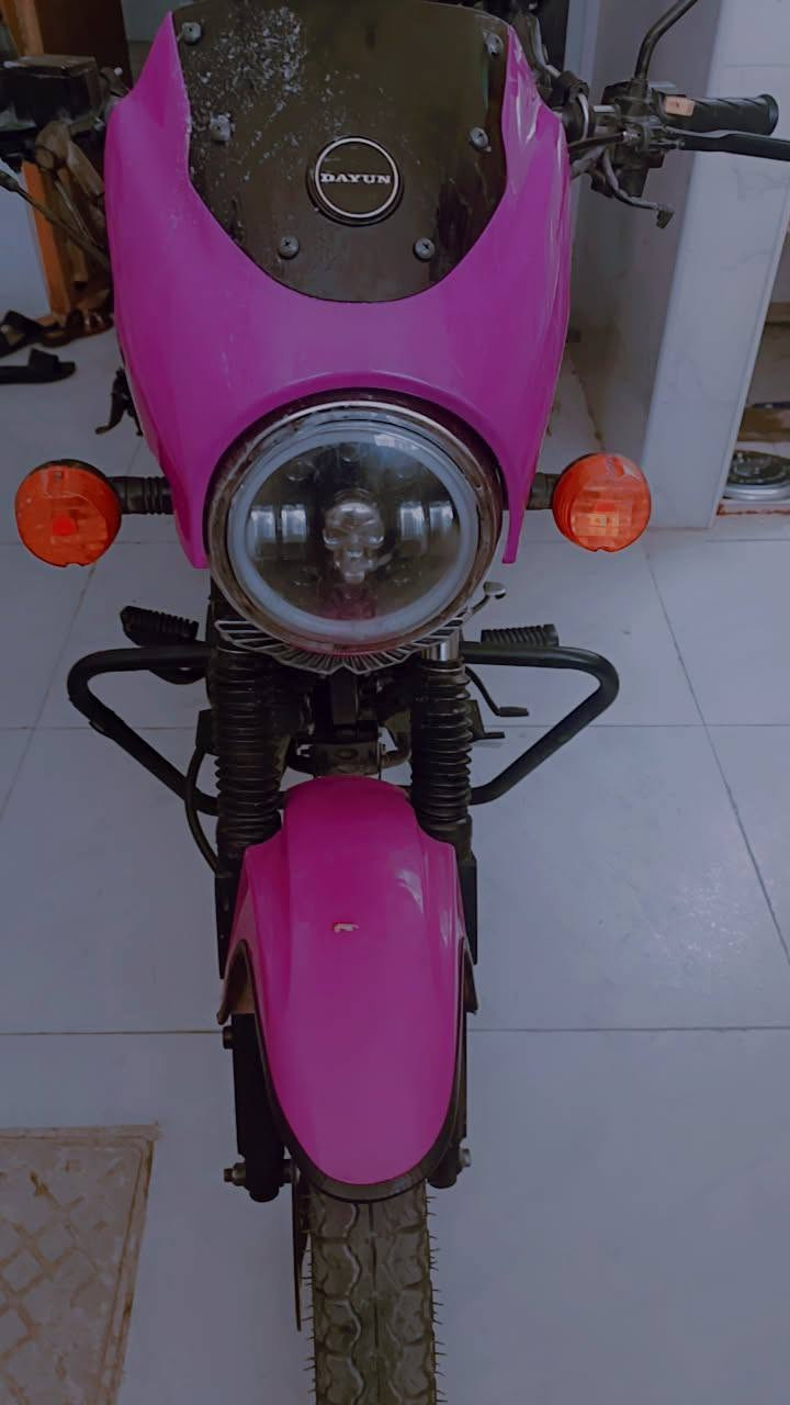 @ السلام عليكم دايوند محرك200 موديل 24 رقم السنويه اربيل للبيع نظيفه 100% الشراي يجي خاص وبيه خير ويدلل راح اذكر له السعر والرقم التليفون 2200 مليونين وميتين
***********
