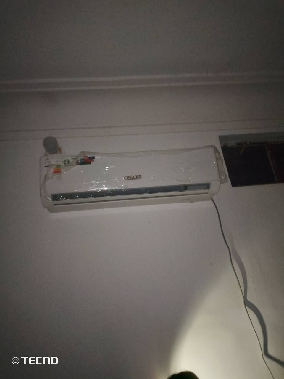 سلام عليكم تعلن ورشه ام البنين لصيانة السبالت والثلاجات والغسالات  عمل درجه اولي وباسعار مناسبه وعمل موقعي اجيك للبيت صيانه درجه اولى وضمان للتواصل خاص او على الرقم التالي واتساب *********** تخفيضاات لاصحاب الدخل المحدود
