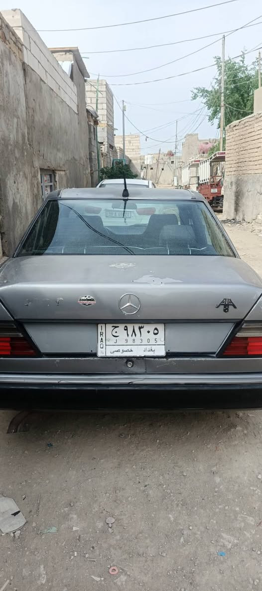 مرسيدس • مديل ٨٨ • رقم بغداد