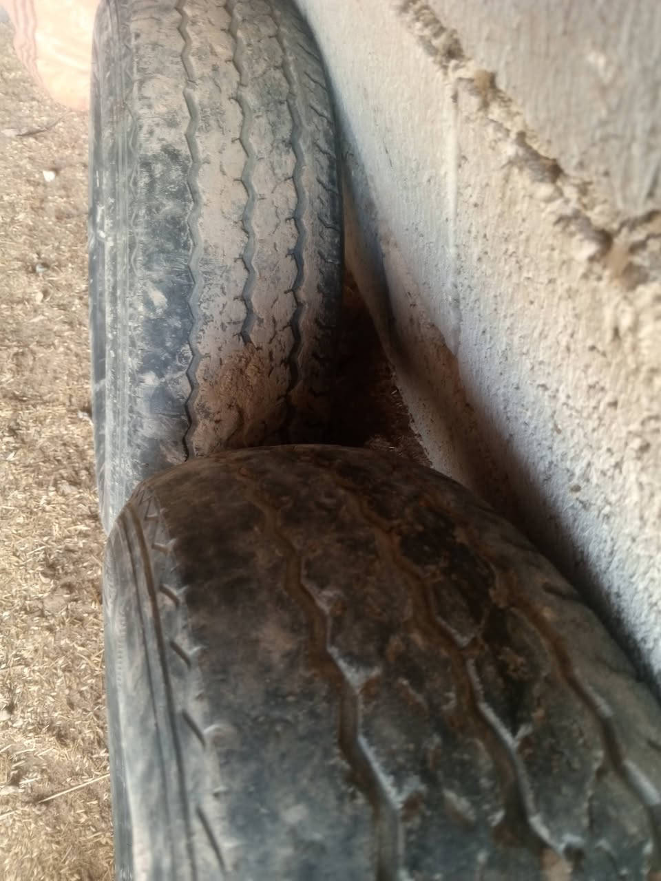 زوج تايرات • بسته • ديالى