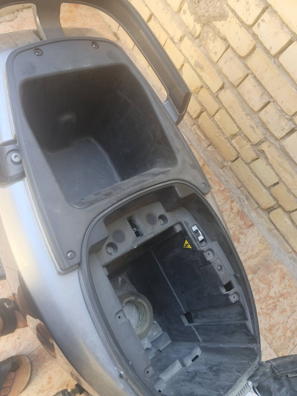 دراجه جيتي 30 من شركه ياديا تحت الضمان سنتين صارله ثلاثه أشهر سويجين كارتين تشغيل دراجه خير من الله السعر 950 بيه بيه مجال للطيبين خير من الله مكان الدراجه بغداد الامين ثانيه رقم الهاتف ***********
