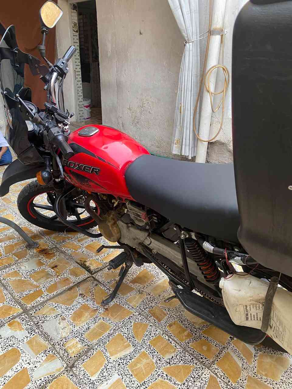 سلام عليكم بوكسر موديل ٢٠٢١ رقم وسنويه نكره سلف كهربايات كلهه شغاله تعال وفحص تحويل ثاني يوم السعر مليون ٧٠٠ بيهه خيط تبخير مكينه ممفتوحه شراي اتصل وتساب ***********
